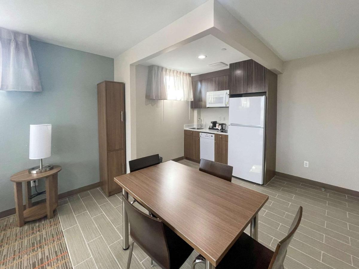 ניו יורק Mainstay Suites מראה חיצוני תמונה